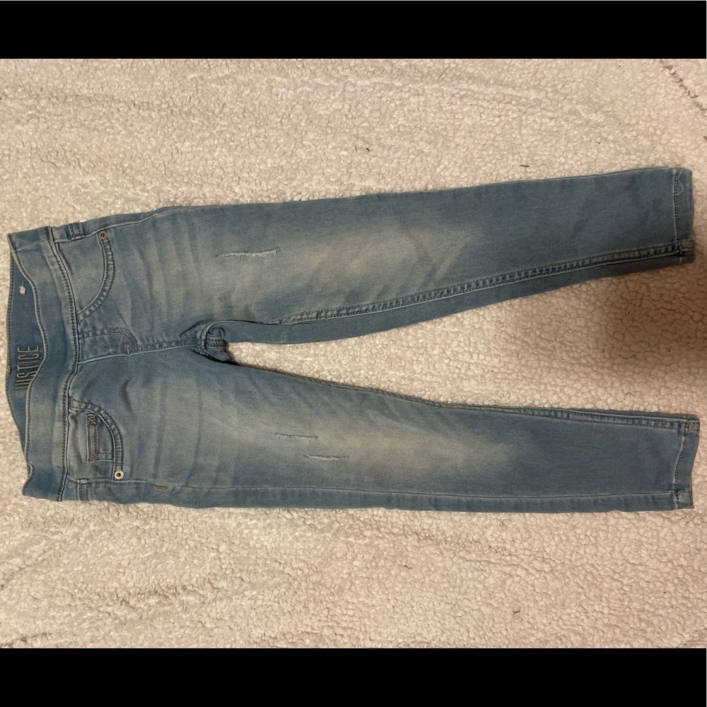 Girls light blue jeans
